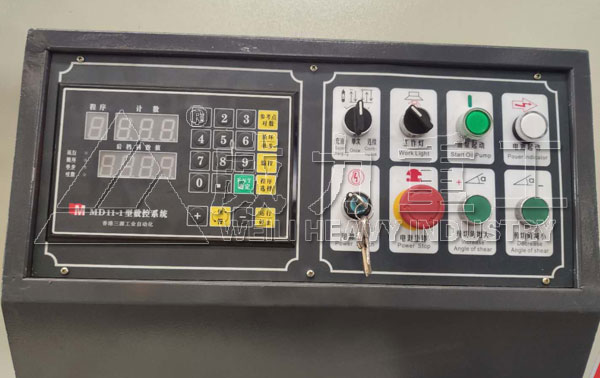 闸式剪板机的简易数控系统